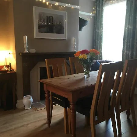 Holiday home No.18, Near The Racecourse